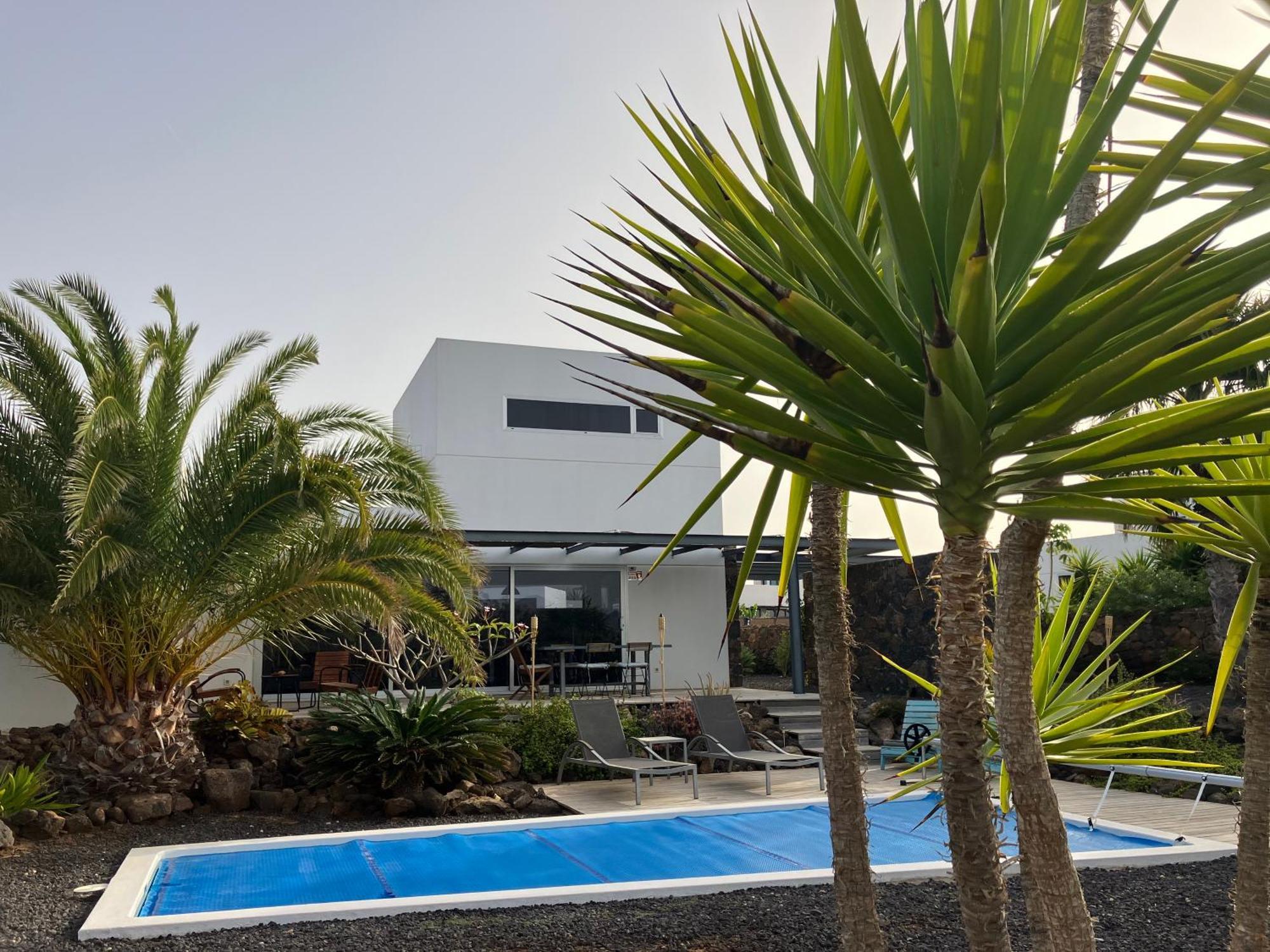 Majanicho Rock - Villa With Heated Pool Lajares Buitenkant foto