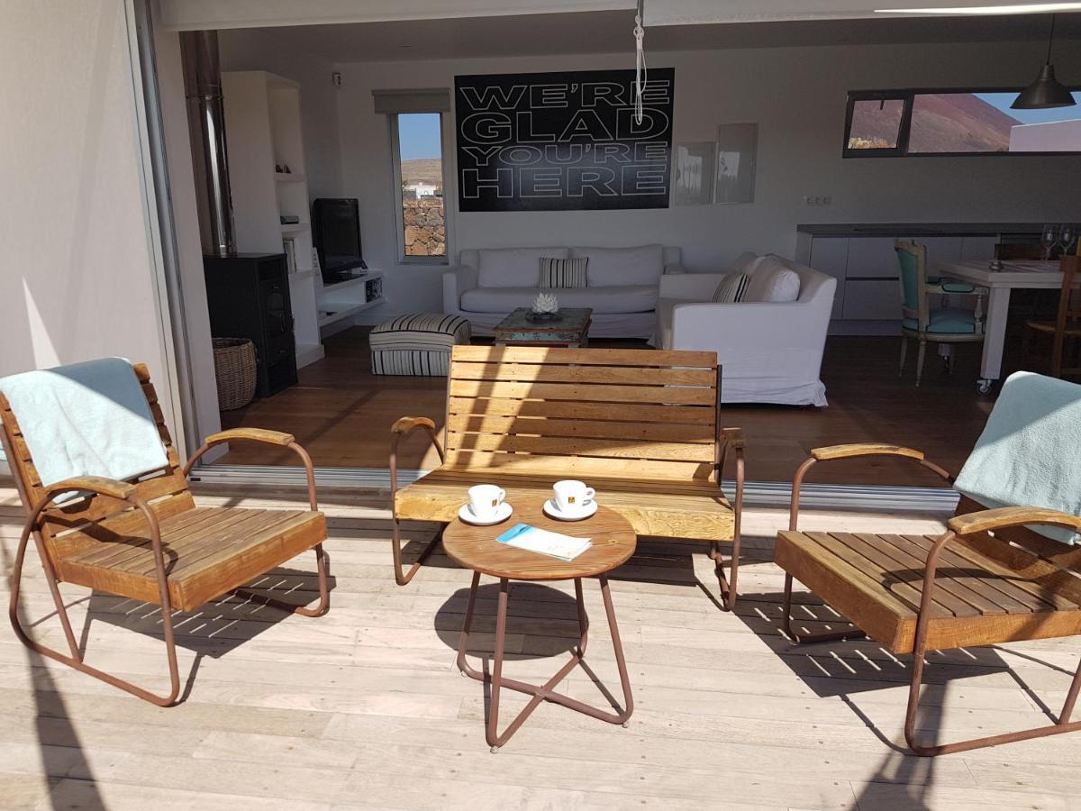 Majanicho Rock - Villa With Heated Pool Lajares Buitenkant foto